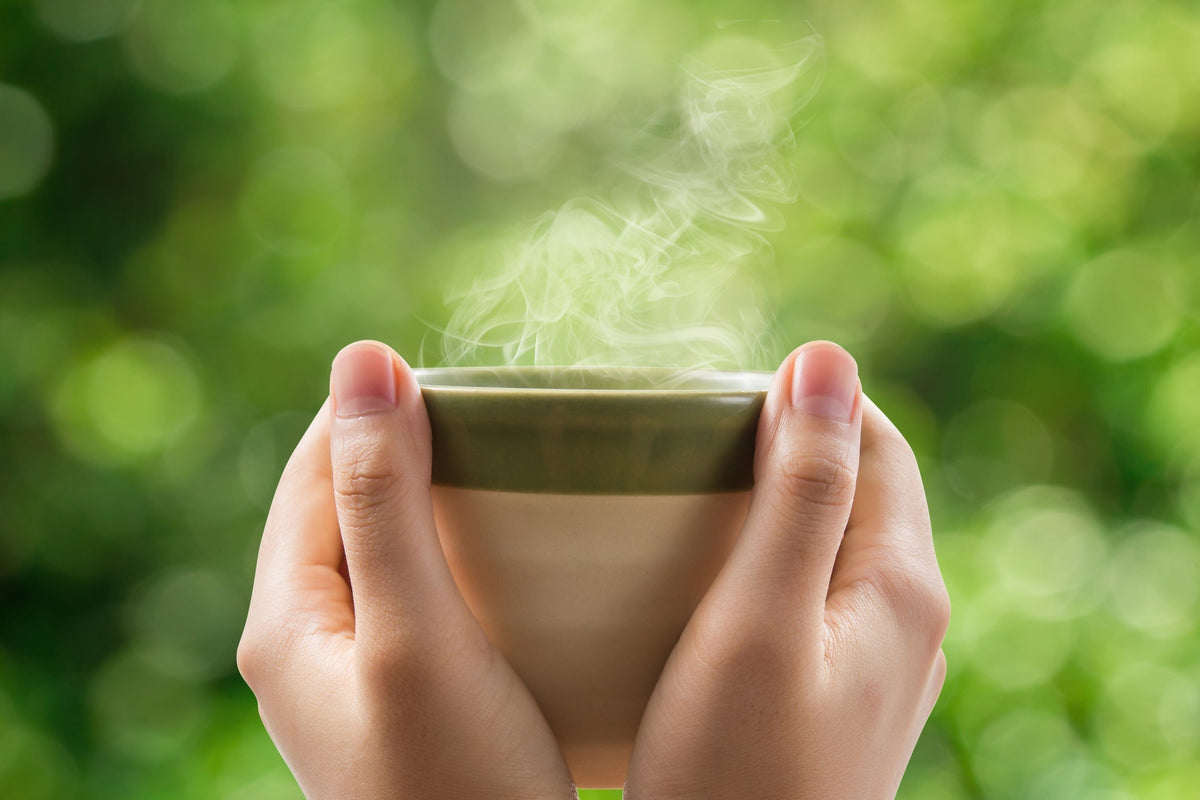 Benefits to Drinking Hot Tea in Summer - Hot Tea in Warm Weather